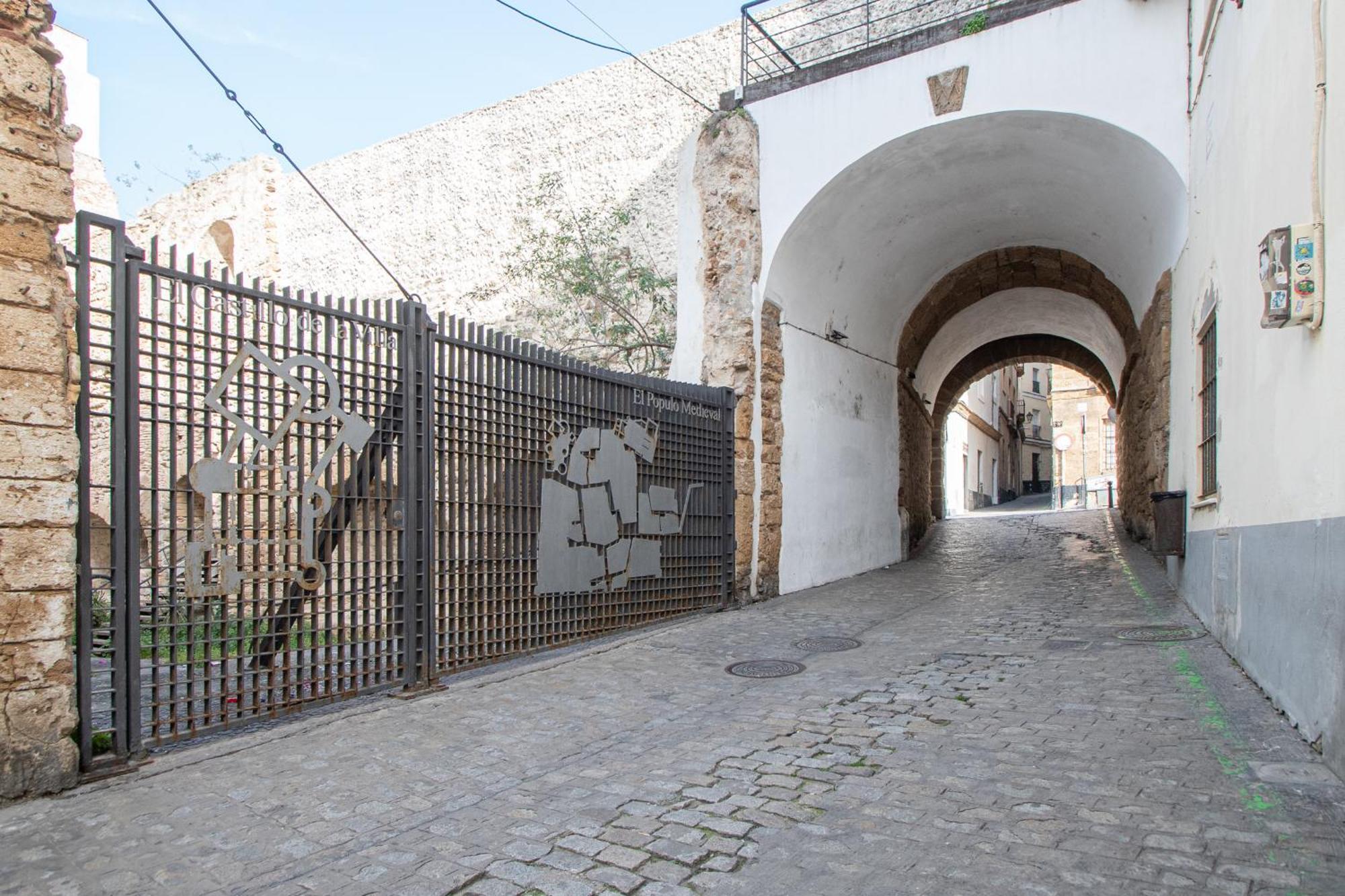 Apartamento Arco De Los Blanco Cádiz Exterior foto